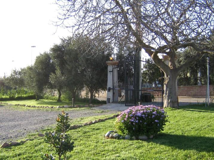 Villetta Bouganvillea Sant'Anna Arresi Eksteriør billede